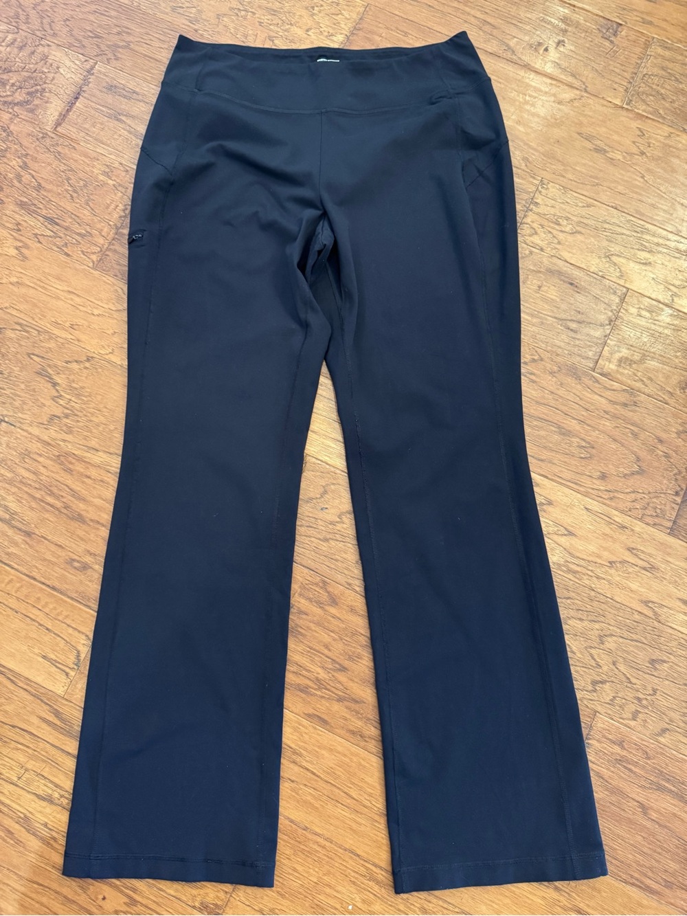 Duluth Trading Noga Pants Women's L 33" Inseam Black Boot Cut Athleisure Sporty - Picture 3 of 8